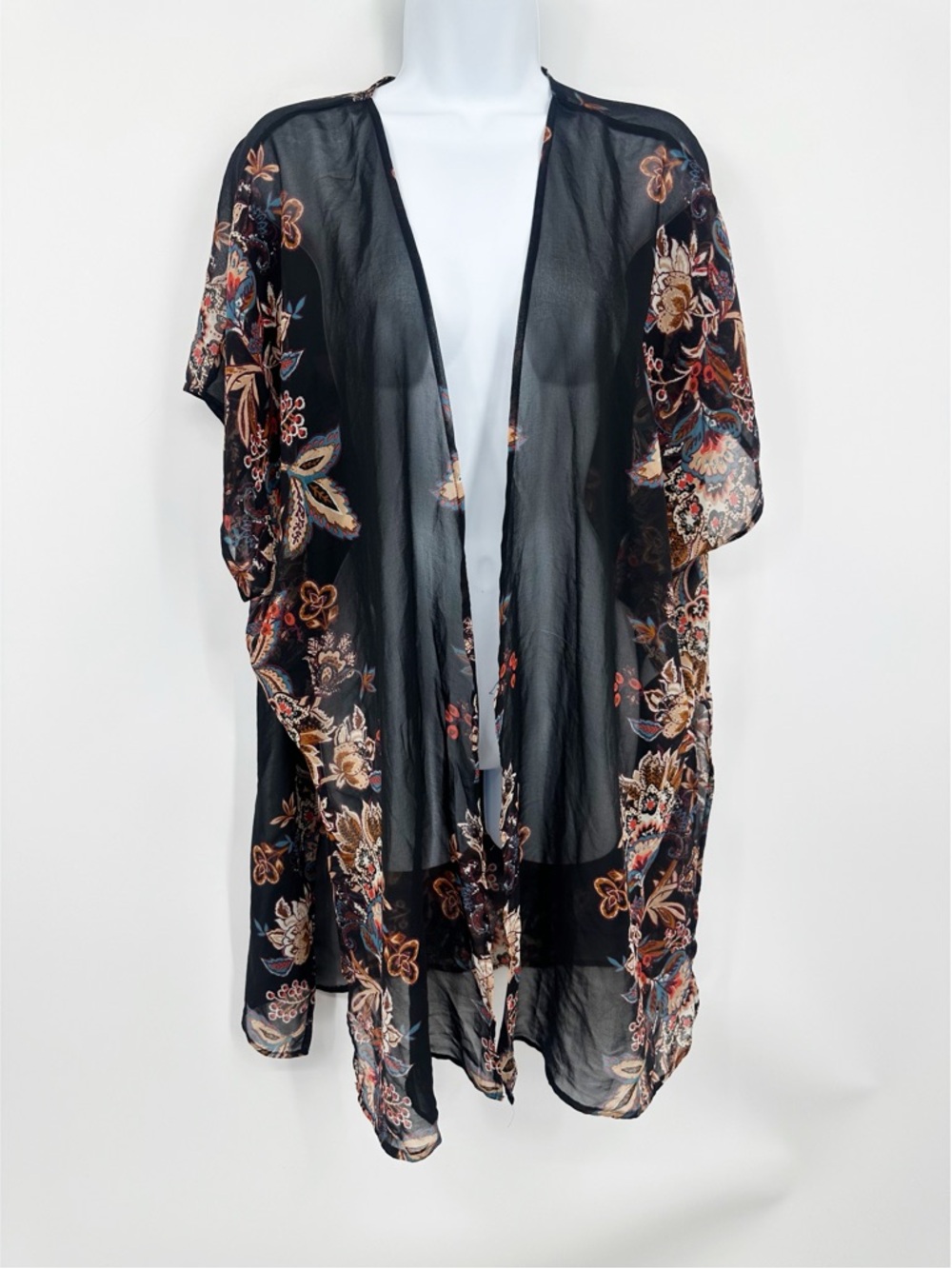 Maurices Floral Black Kimono Size Medium Boho Whimsical Festival Fairy